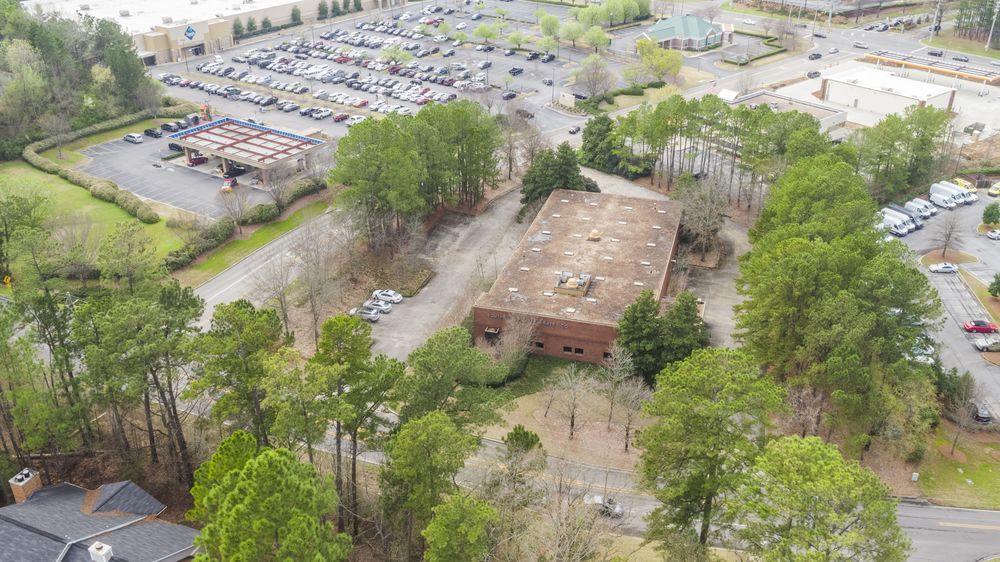 1818 Merchants Dr, Hoover, AL 35244
